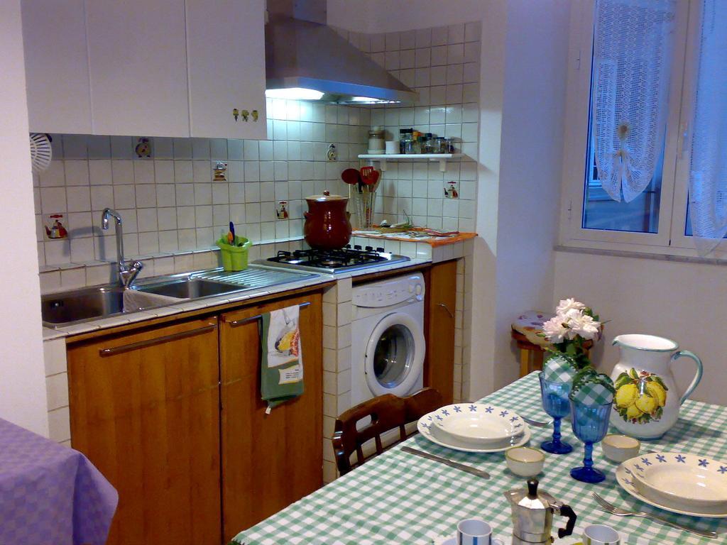 Da Anita Apartment Рим Стая снимка